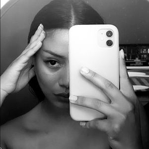 Meet your Posher, Leslie